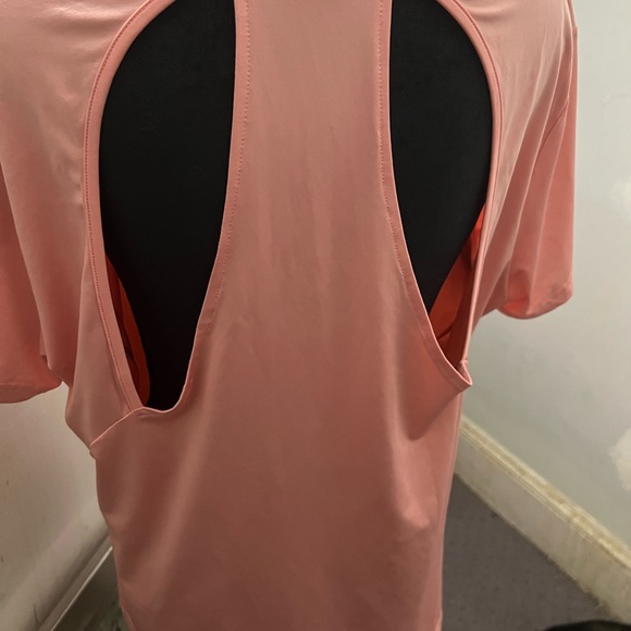 Ivy Storehouse Pink Short Sleeve Cutout Back Top - Picture 4 of 8